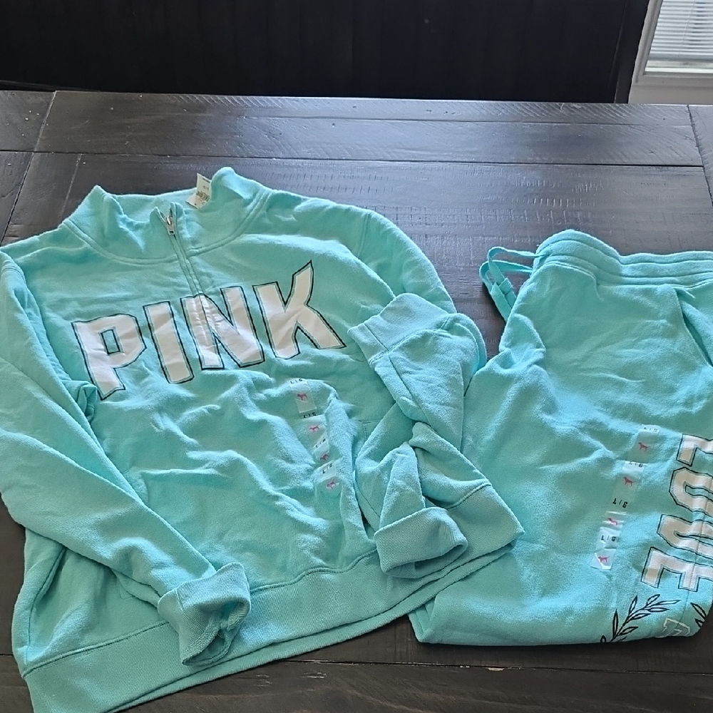VS PINK Collegiate Set Teal Large NWT